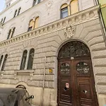 Palace District Luxury