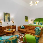Palace District Luxury Daire *