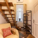 Daire Palace District Luxury